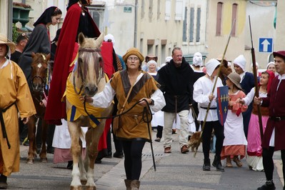 Fêtes Anne de Beaujeu (2)