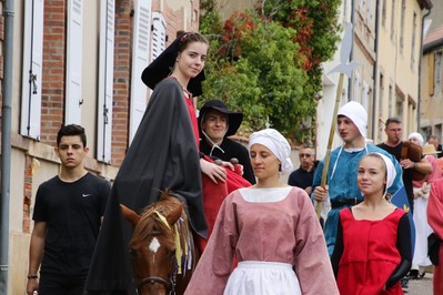 Fêtes Anne de Beaujeu (2)