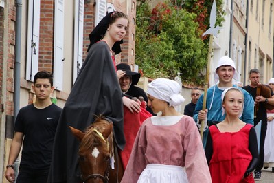 Fêtes Anne de Beaujeu (2)