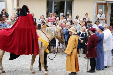 Fêtes Anne de Beaujeu (2)