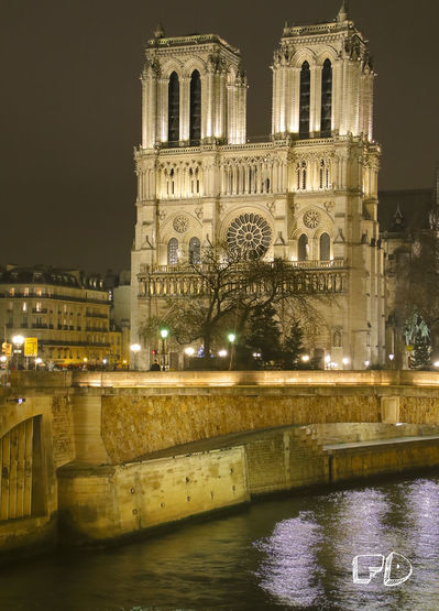 Paris by night