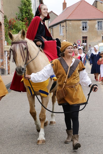 Fêtes Anne de Beaujeu (2)