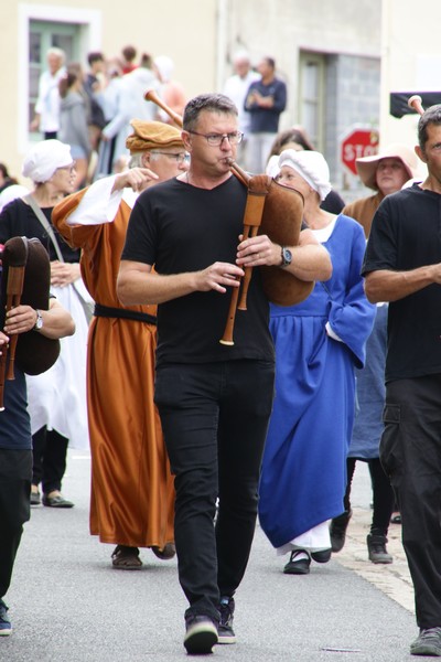 Fêtes Anne de Beaujeu (2)