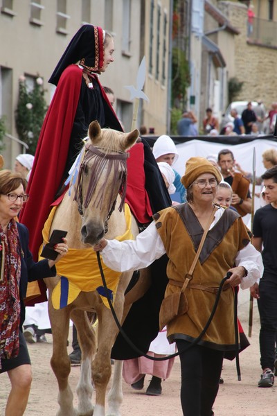 Fêtes Anne de Beaujeu (2)