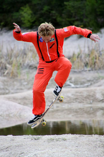 Chris  sur la lune